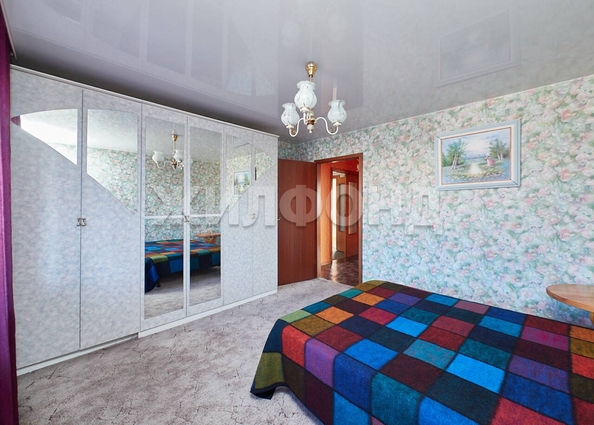 
   Продам 5-комнатную, 183.6 м², Сибиряков-Гвардейцев ул, 23/1

. Фото 14.