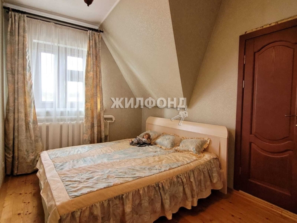 
   Продам дом, 200 м², Новосибирск

. Фото 17.