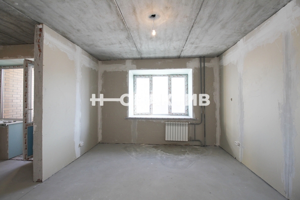 
   Продам 1-комнатную, 41.5 м², Молодежи б-р, 15

. Фото 1.