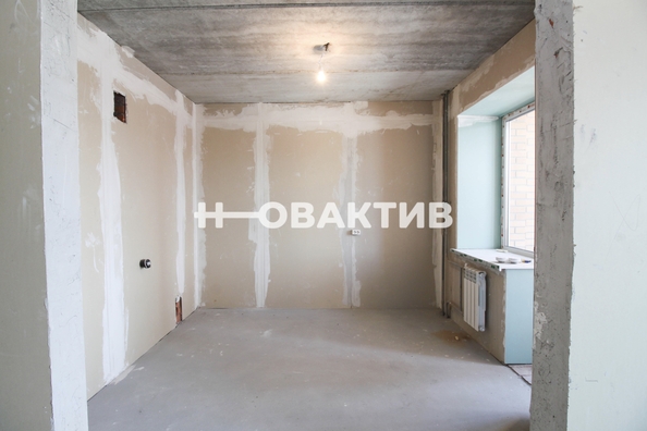 
   Продам 1-комнатную, 41.5 м², Молодежи б-р, 15

. Фото 8.