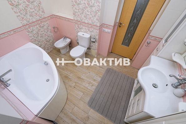 
   Продам коттедж, 150 м², Новосибирск

. Фото 24.