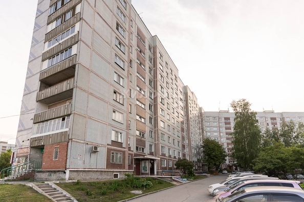 
   Продам 1-комнатную, 37.9 м², Земнухова ул, 12

. Фото 25.