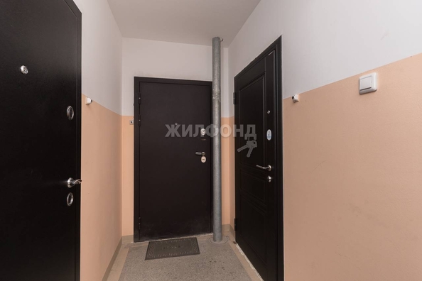 
   Продам 1-комнатную, 32.7 м², Вертковская ул, 121

. Фото 24.