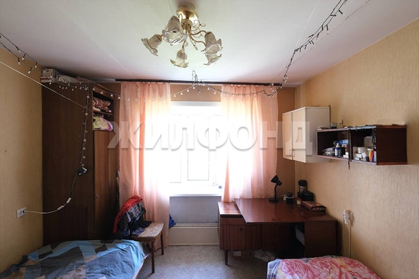 
   Продам 1-комнатную, 37 м², Сибиряков-Гвардейцев ул, 44/5

. Фото 2.