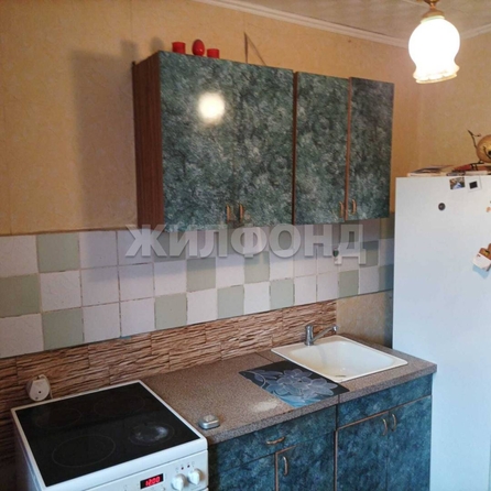 
   Продам 2-комнатную, 48 м², Столетова ул, 32

. Фото 3.