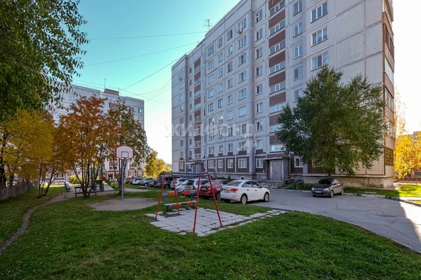 
   Продам 2-комнатную, 46.4 м², Кочубея ул, 3

. Фото 20.