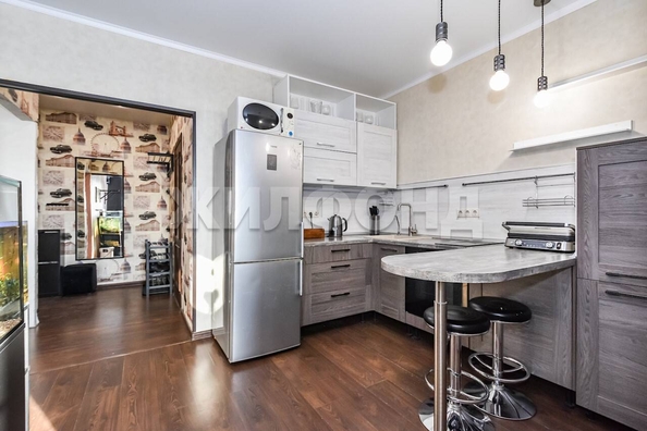 
   Продам 2-комнатную, 41.4 м², Сухарная ул, 96/2

. Фото 4.