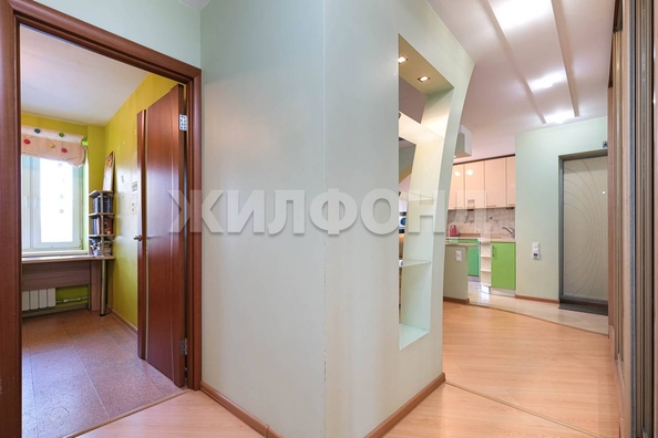 
   Продам 3-комнатную, 58.9 м², Забалуева ул, 60

. Фото 10.