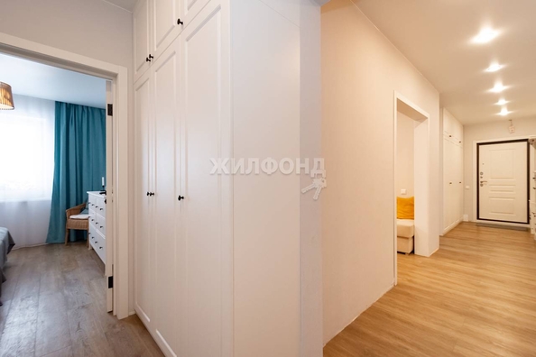 
   Продам 3-комнатную, 78.8 м², Красный пр-кт, 305/1

. Фото 10.