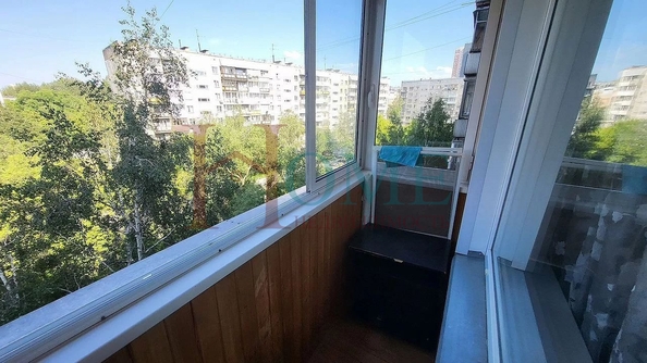 
  Сдам в аренду 2-комнатную квартиру, 48 м², Новосибирск

. Фото 8.