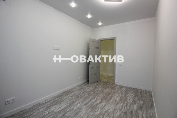 
   Продам 2-комнатную, 54.9 м², Михаила Немыткина ул, 7

. Фото 5.