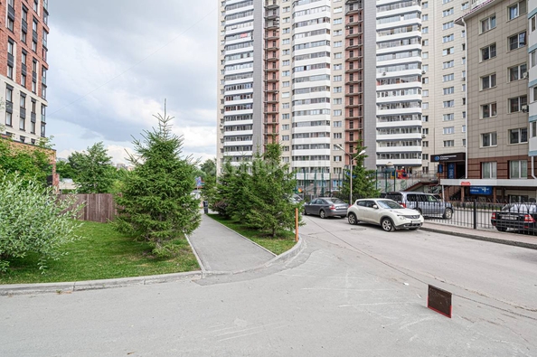 
   Продам 1-комнатную, 51.8 м², Орджоникидзе ул, 47

. Фото 26.