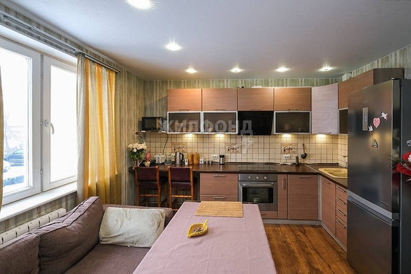 
   Продам 2-комнатную, 61.5 м², Горский мкр, 75

. Фото 3.