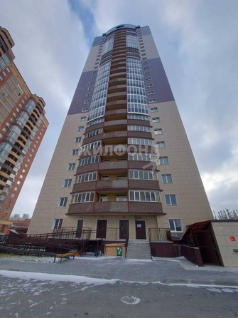 
   Продам 2-комнатную, 59.7 м², Закаменский мкр, 11

. Фото 17.