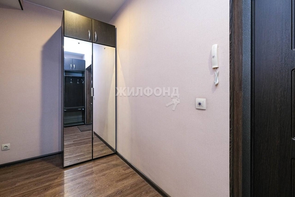 
   Продам 2-комнатную, 56.3 м², Сибиряков-Гвардейцев ул, 44/7

. Фото 19.