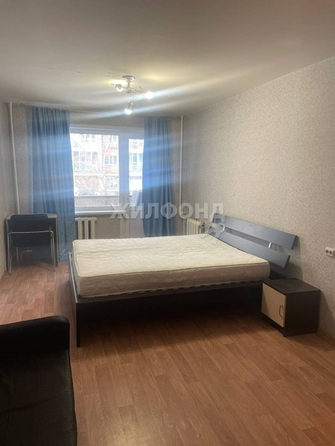 
   Продам 3-комнатную, 59.9 м², Кропоткина ул, 127

. Фото 5.