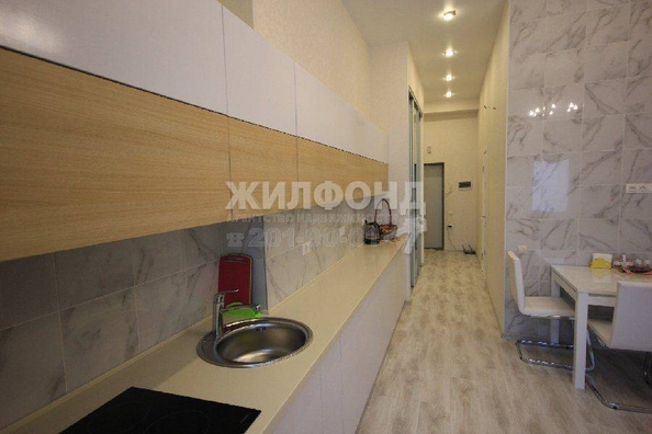 
   Продам 3-комнатную, 70.8 м², Ясный Берег ул, 10

. Фото 5.