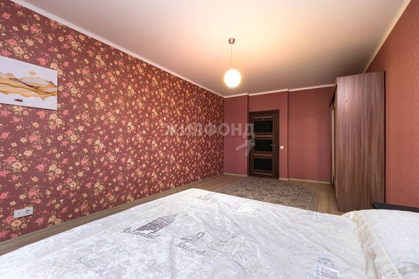 
   Продам 3-комнатную, 103.3 м², Сухарная ул, 96/2

. Фото 26.