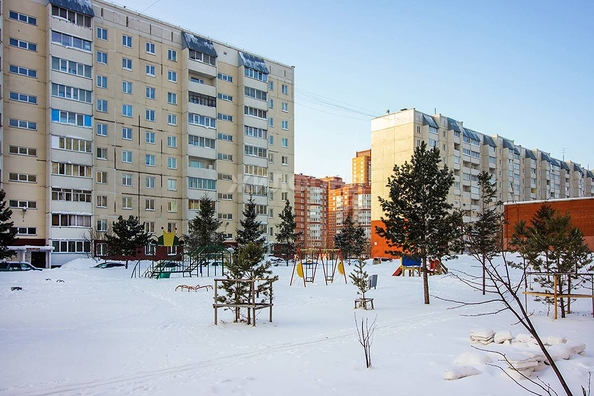 
   Продам 1-комнатную, 38.2 м², В. Высоцкого ул, 44

. Фото 27.