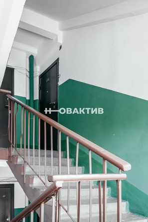 
   Продам 4-комнатную, 68.3 м², Героев Революции ул, 30/1

. Фото 16.