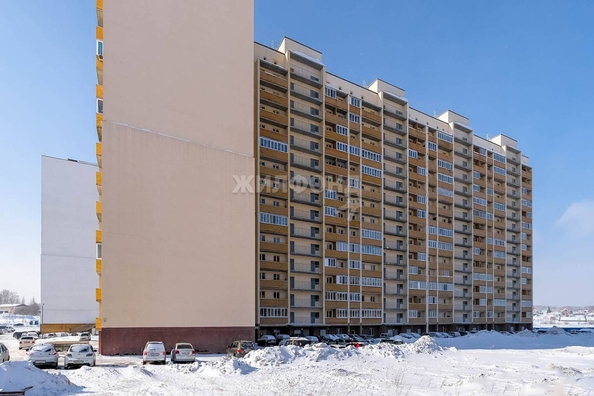 
   Продам 3-комнатную, 71.7 м², Олимпийской Славы мкр, 2

. Фото 21.