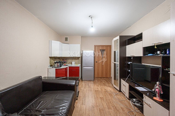 
   Продам студию, 20.8 м², Петухова ул, 101

. Фото 1.