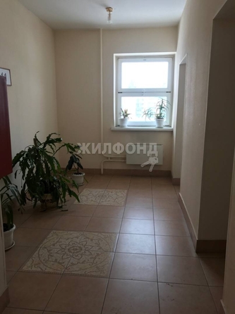 
   Продам 2-комнатную, 68.7 м², Челюскинцев ул, 48/1

. Фото 25.