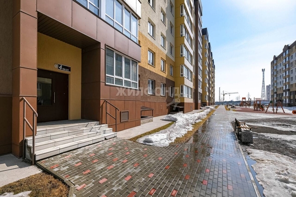 
   Продам 2-комнатную, 47 м², Венская ул, 12

. Фото 19.