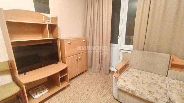 
  Сдам в аренду 1-комнатную квартиру, 30 м², Новосибирск

. Фото 8.