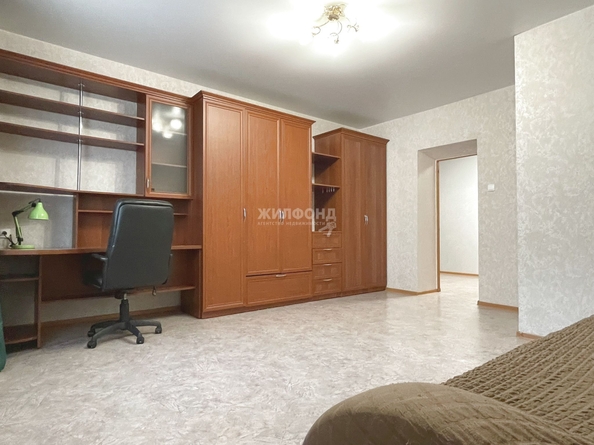 
  Сдам в аренду 3-комнатную квартиру, 126 м², Новосибирск

. Фото 15.