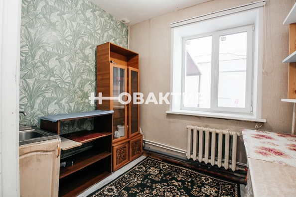 
   Продам 4-комнатную, 75 м², Сердюкова ул, 2

. Фото 11.