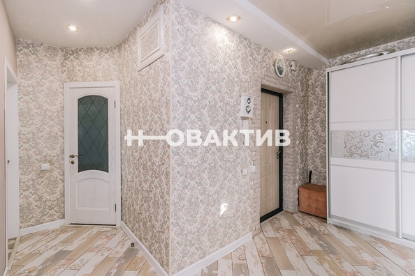 
   Продам 3-комнатную, 84.2 м², Комсомольская ул, 14

. Фото 22.