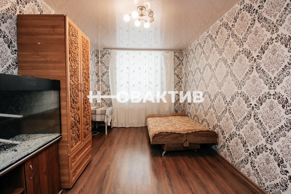 
  Сдам в аренду 4-комнатную квартиру, 75 м², Новосибирск

. Фото 2.