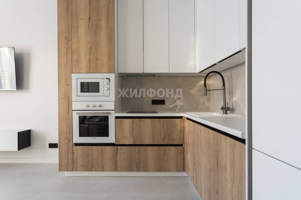 
   Продам 2-комнатную, 41.8 м², Спектр мкр, 15

. Фото 3.