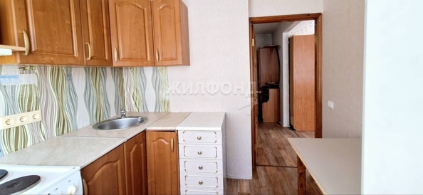 
   Продам 1-комнатную, 30.6 м², Промышленная ул, 32

. Фото 2.