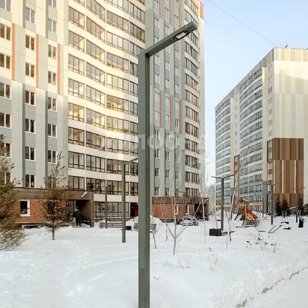 
   Продам 2-комнатную, 55.4 м², Красный пр-кт, 327/3

. Фото 4.