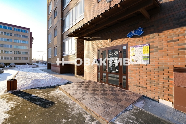 
   Продам 1-комнатную, 35 м², Романтиков ул, 12

. Фото 21.