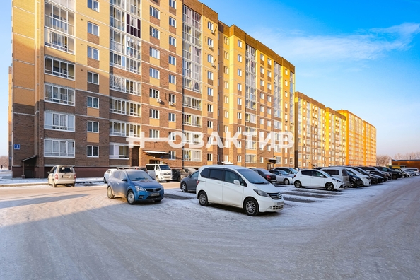 
   Продам 1-комнатную, 35 м², Романтиков ул, 12

. Фото 23.