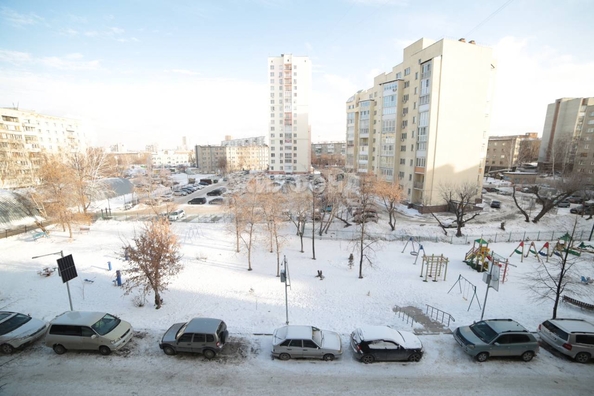 
   Продам 3-комнатную, 58.9 м², Котовского ул, 52

. Фото 10.