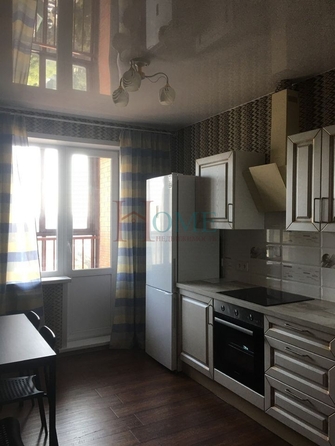 
  Сдам посуточно в аренду 1-комнатную квартиру, 38 м², Новосибирск

. Фото 2.