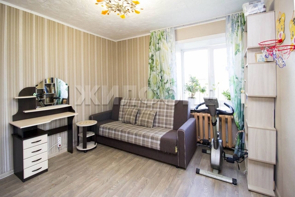 
   Продам 1-комнатную, 31.9 м², Первомайская ул, 114

. Фото 2.