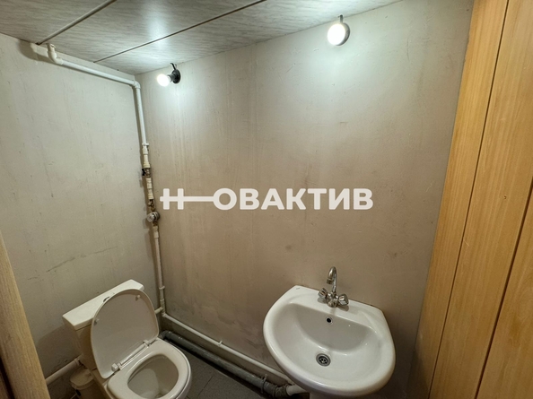 
   Продам помещение свободного назначения, 96 м², Оловозаводская ул, 18/2

. Фото 11.