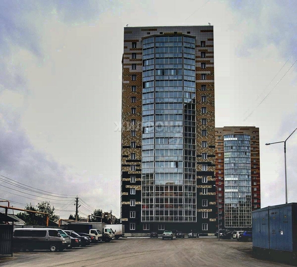 
   Продам 2-комнатную, 53.2 м², Пархоменко ул, 27/1

. Фото 26.