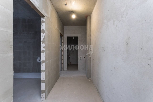 
   Продам 3-комнатную, 74.1 м², Виктора Уса ул, 1/1

. Фото 12.