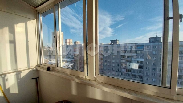 
   Продам 3-комнатную, 59 м², Ударная ул, 25

. Фото 6.