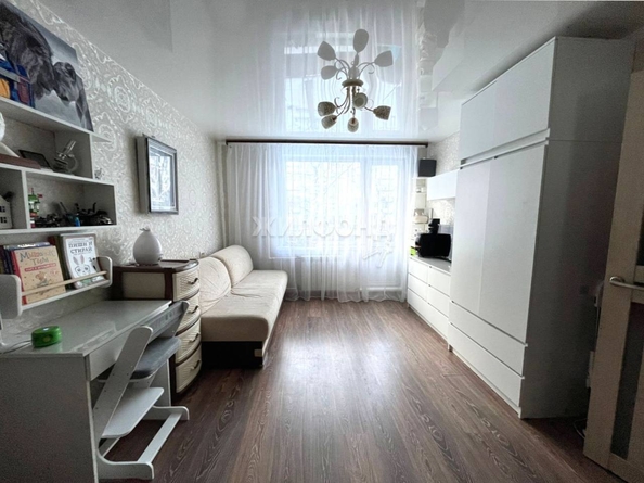 
   Продам 1-комнатную, 28.4 м², Доватора ул, 31/1

. Фото 2.