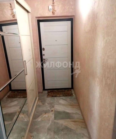 
   Продам 1-комнатную, 35 м², Сибиряков-Гвардейцев ул, 62/3

. Фото 7.