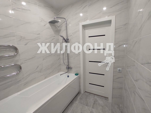 
   Продам 2-комнатную, 43 м², Октябрьская ул, 3

. Фото 7.