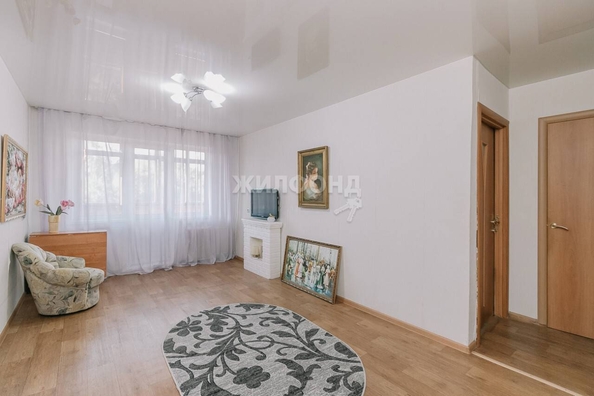 
   Продам 3-комнатную, 57.7 м², Вертковская ул, 12

. Фото 13.