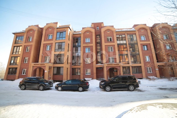 
   Продам 4-комнатную, 103.1 м², Гэсстроевская ул, 2/4

. Фото 46.